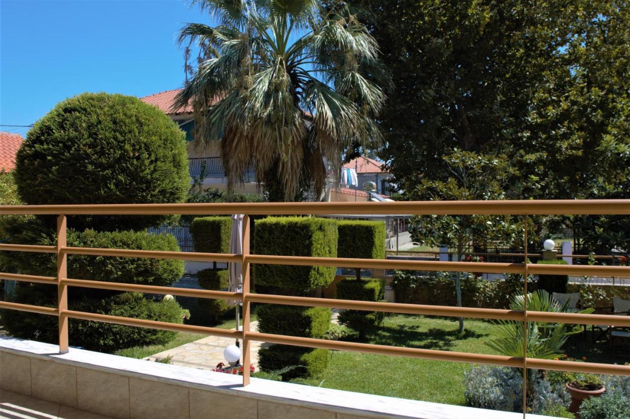 Family Resort In Vrasná Dış mekan fotoğraf