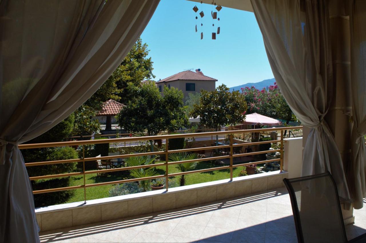 Family Resort In Vrasná Dış mekan fotoğraf